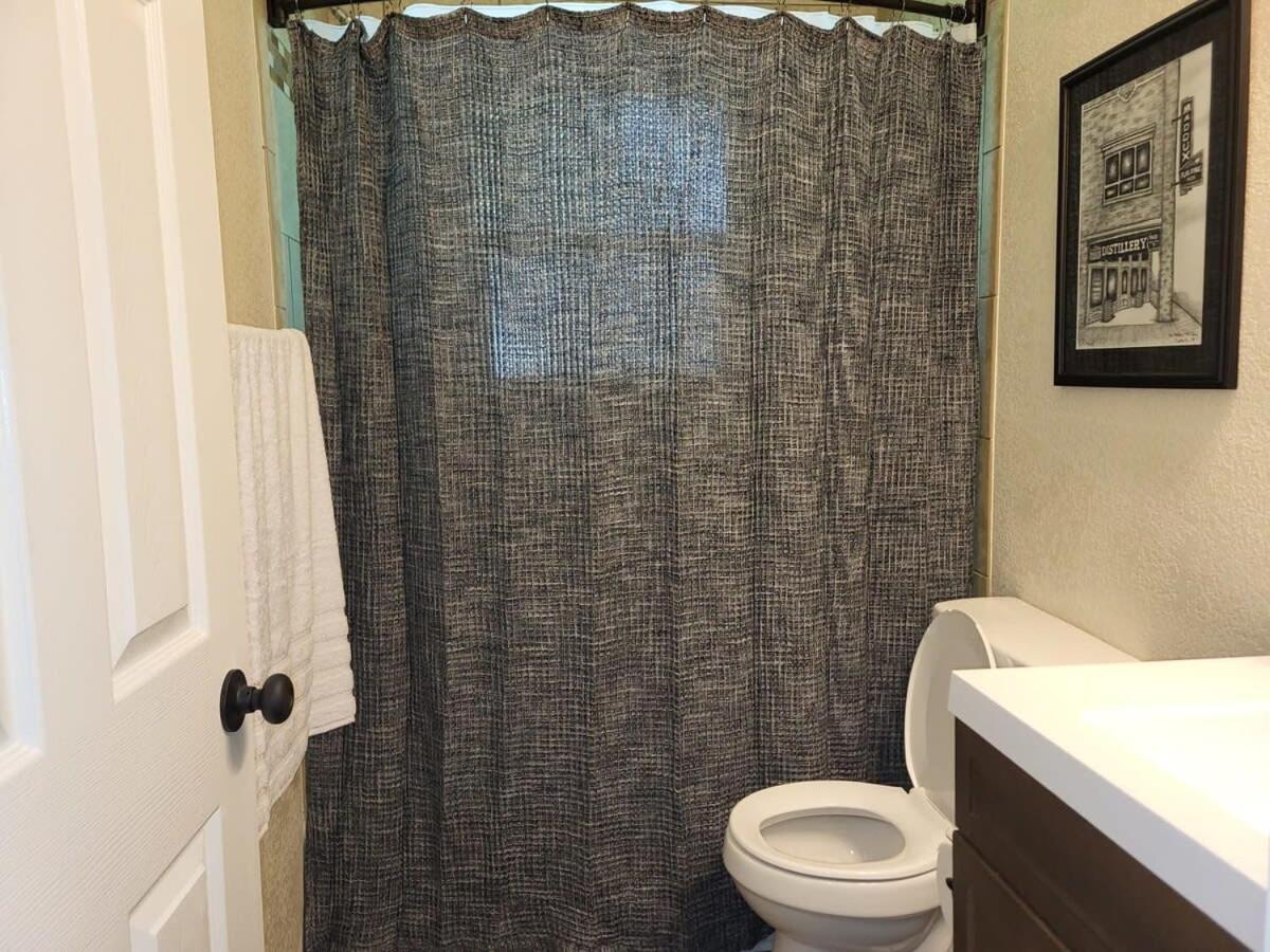Charming 1Br Efficiency Apt Near Ttu & Downtown Кууквил Екстериор снимка